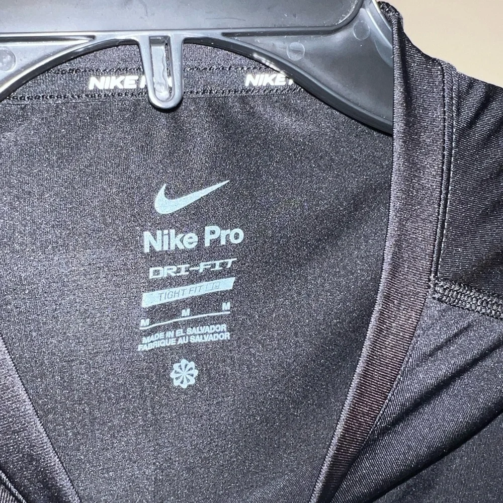 Nike Black Women's Top - Picture 3 of 5